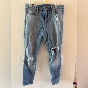 Calvin Klein Women's Blue Distressed Jeans True Skinny Sz 31